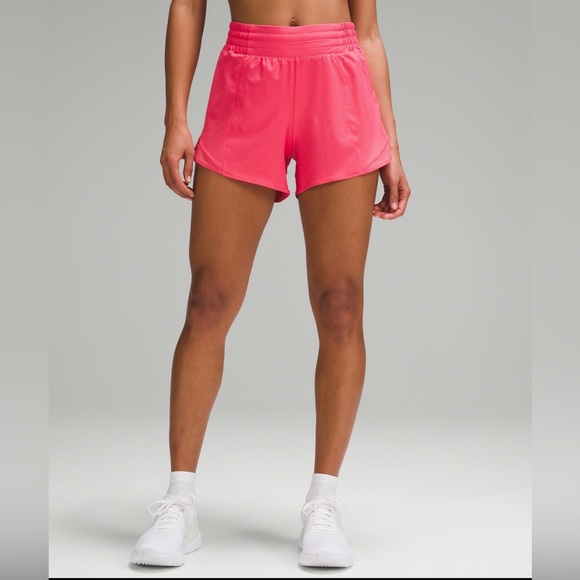 NWT Lululemon Hotty Hot High-Rise Lined Short 2.5” Glaze Pink Size 8 - Picture 2 of 7